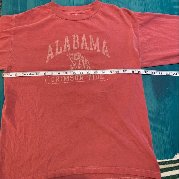 Alabama Crimson Tide Long Sleeve Tee Shirt Faded Red with Elephant Logo Size Med - Picture 7 of 10